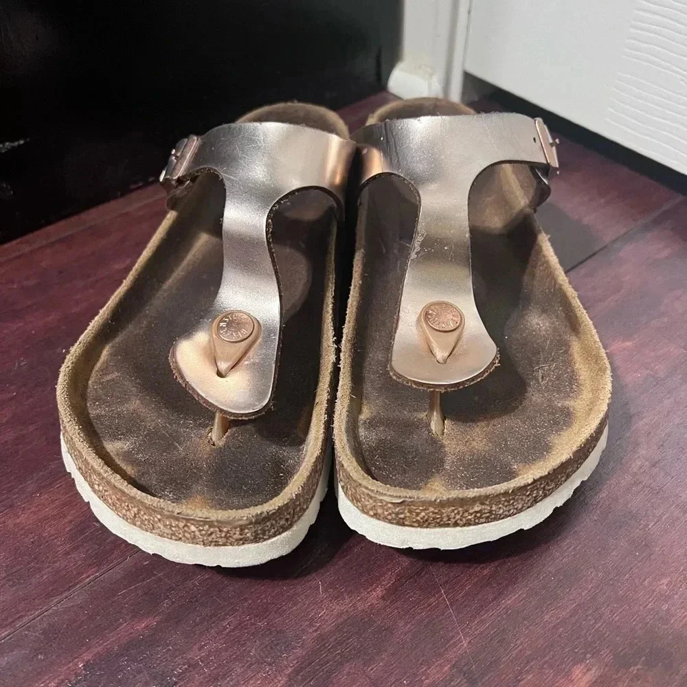 BIRKENSTOCK Gizeh ROSE GOLD Sandals Women’s 39 Soft Footbed Hippie CottageCore
